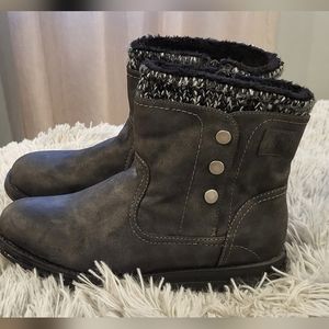 Muk Luks Boots